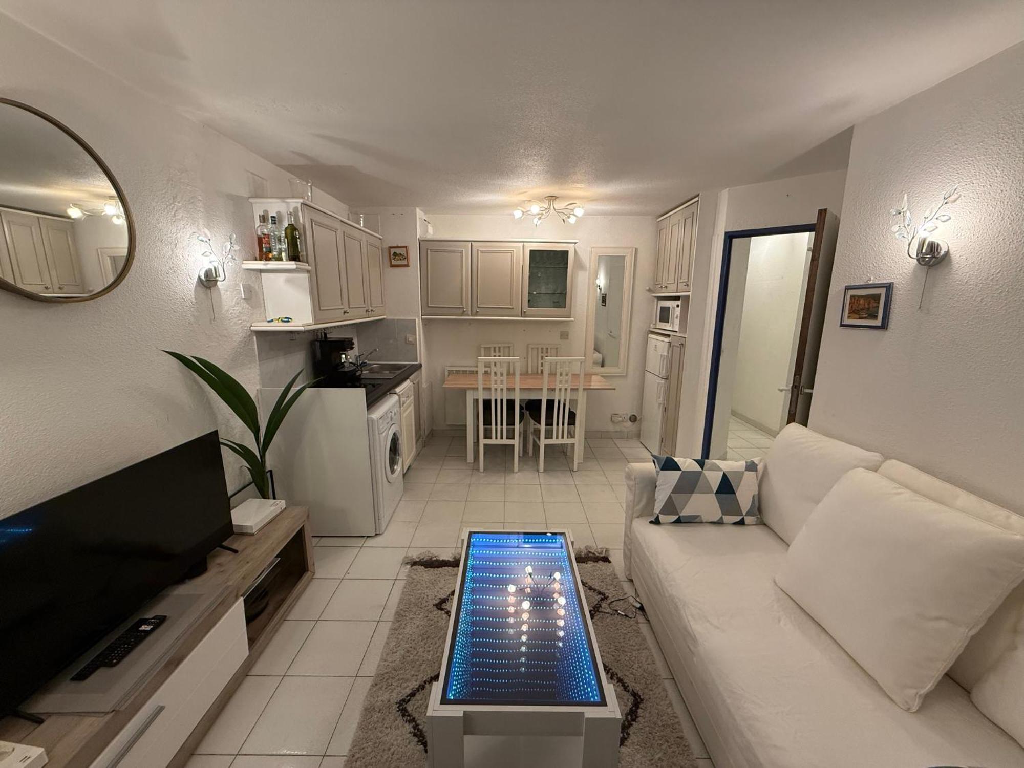Appartement A 2 Minutes De La Vue Et Piscine *